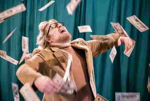 Schema care asigură oricare 3 numere intrate în șir 9 la Joker